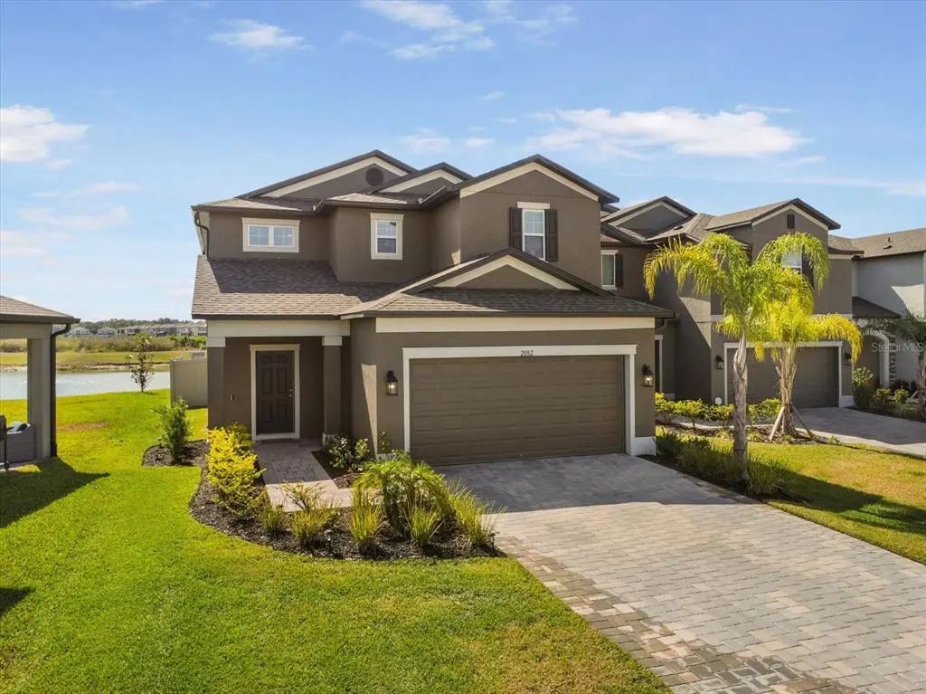 2882 Autumn Rock Drive, ZEPHYRHILLS