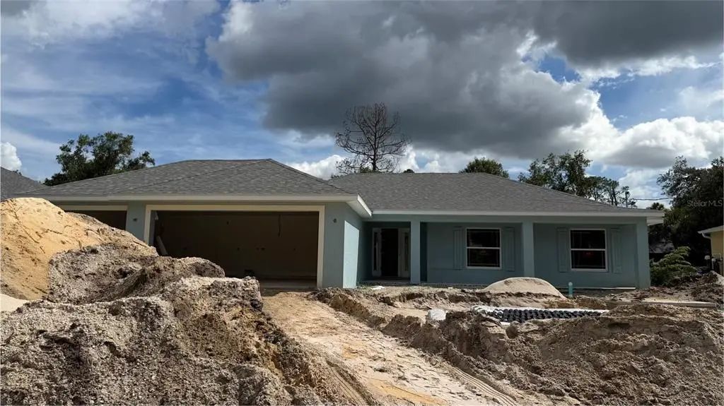 5559 Centro Avenue, NORTH PORT