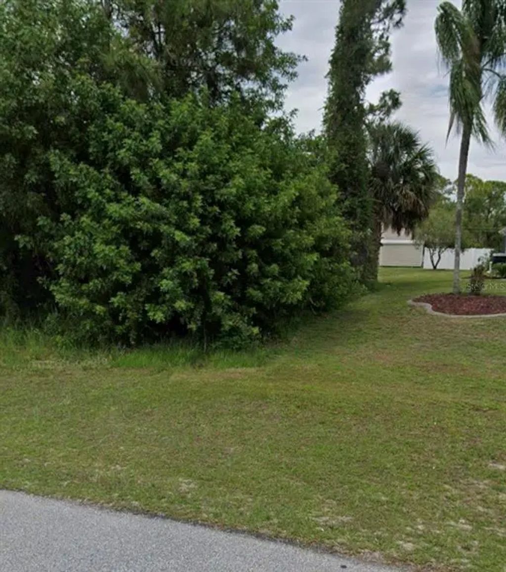 Meroni Boulevard, NORTH PORT