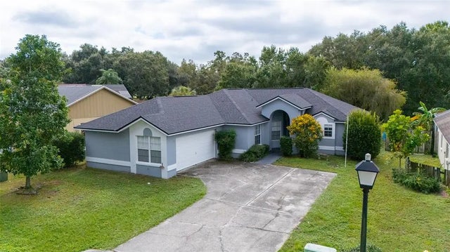 94 Saint Kitts Circle, WINTER HAVEN