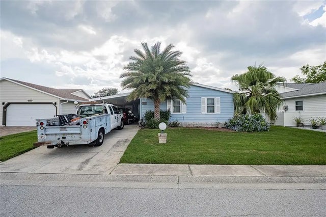 3202 Otter Creek Court, LAKELAND