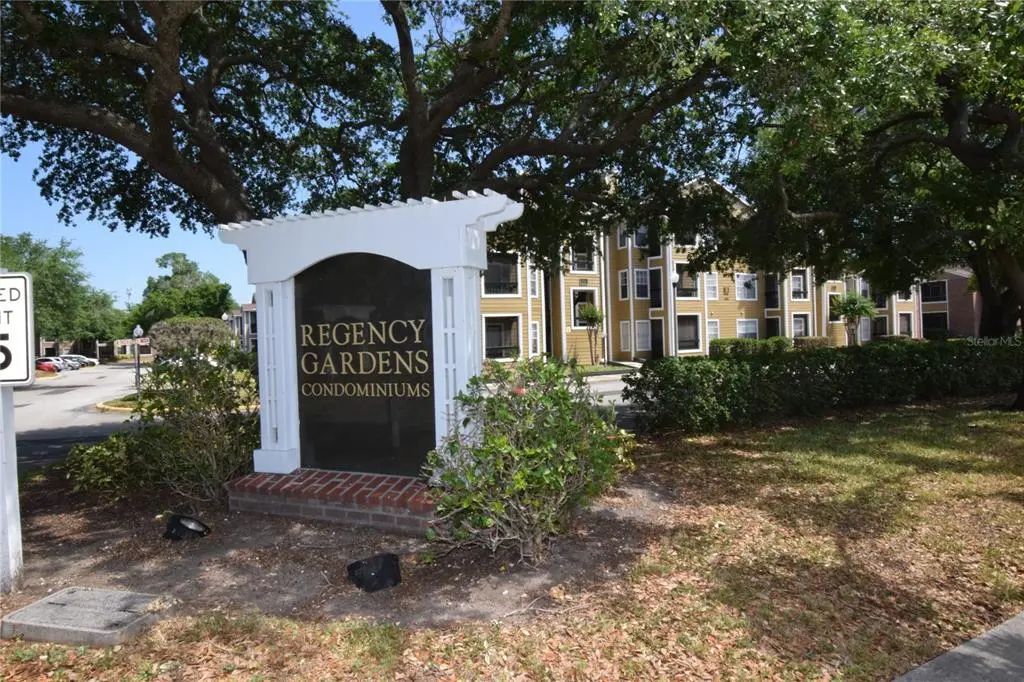 5533 Chrishire Way F201, ORLANDO
