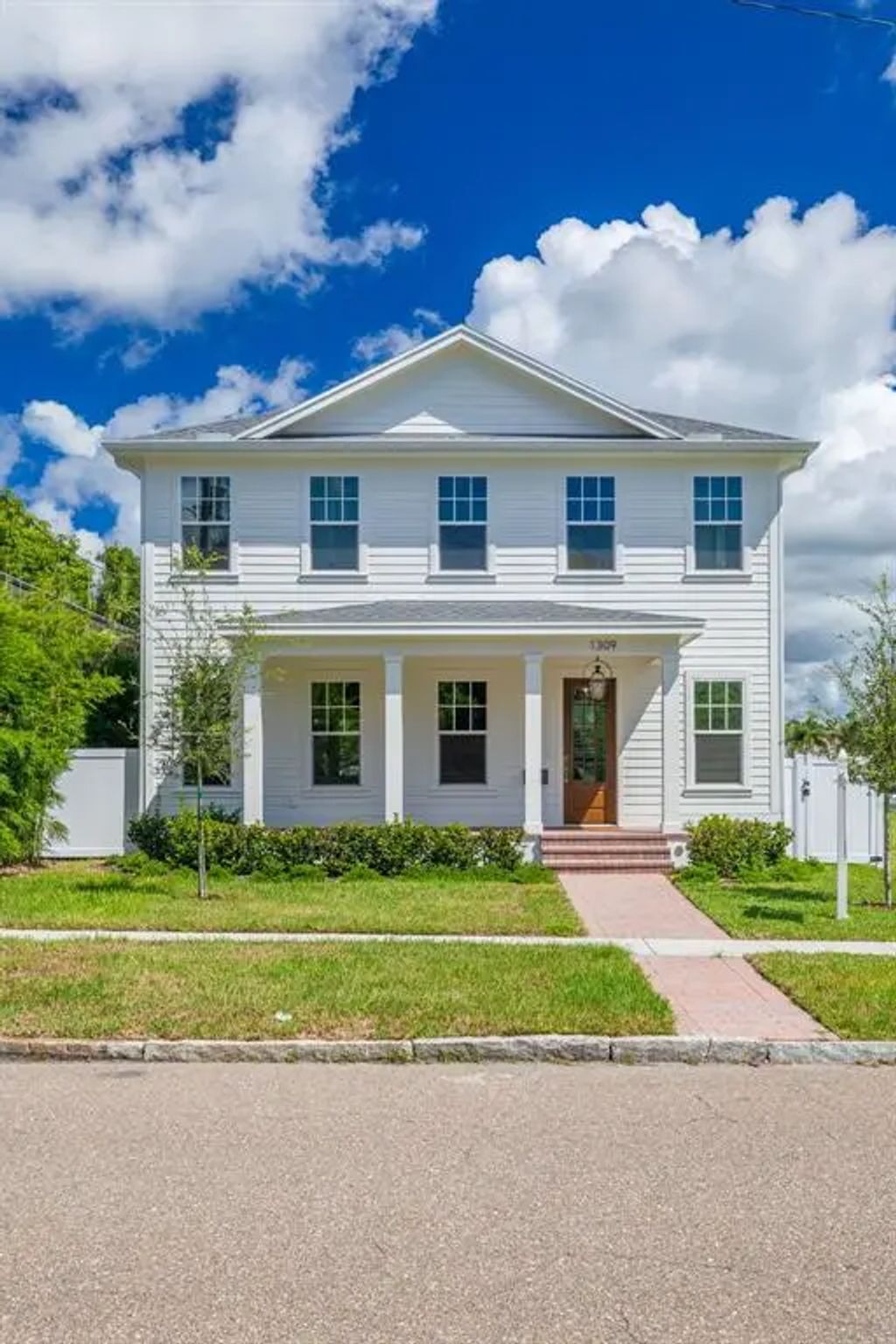 1309 17th Avenue N, ST. PETERSBURG