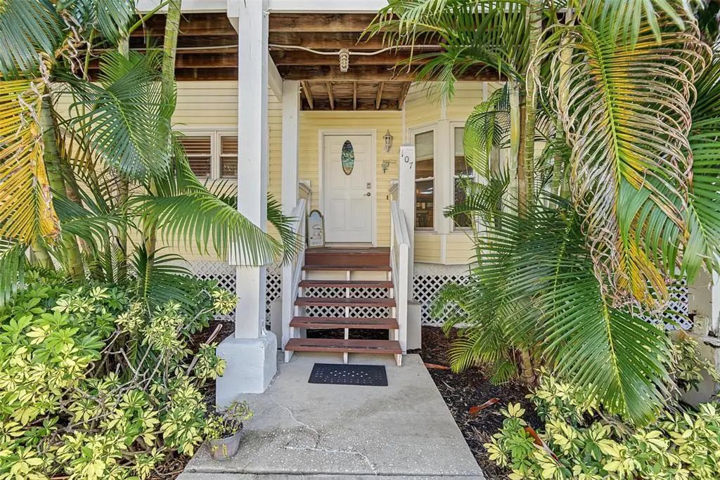 10399 Paradise Boulevard 107, TREASURE ISLAND