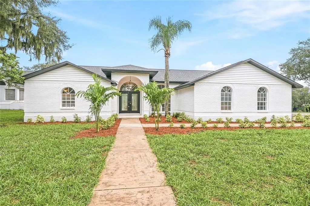 2602 S Miller Road, VALRICO