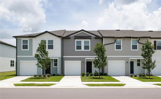 3689 Spire Drive, DAVENPORT