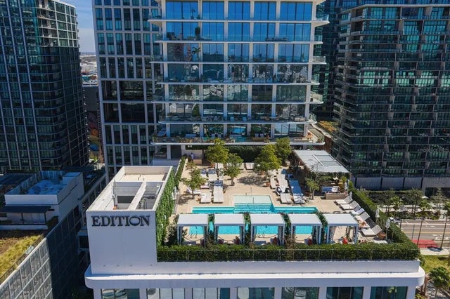 1000 Water Street 1502, TAMPA