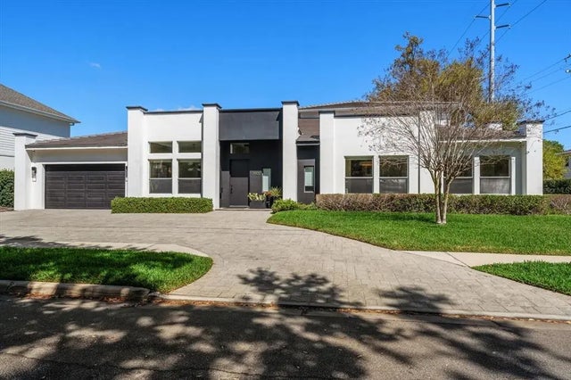 3901 W Granada Street, TAMPA