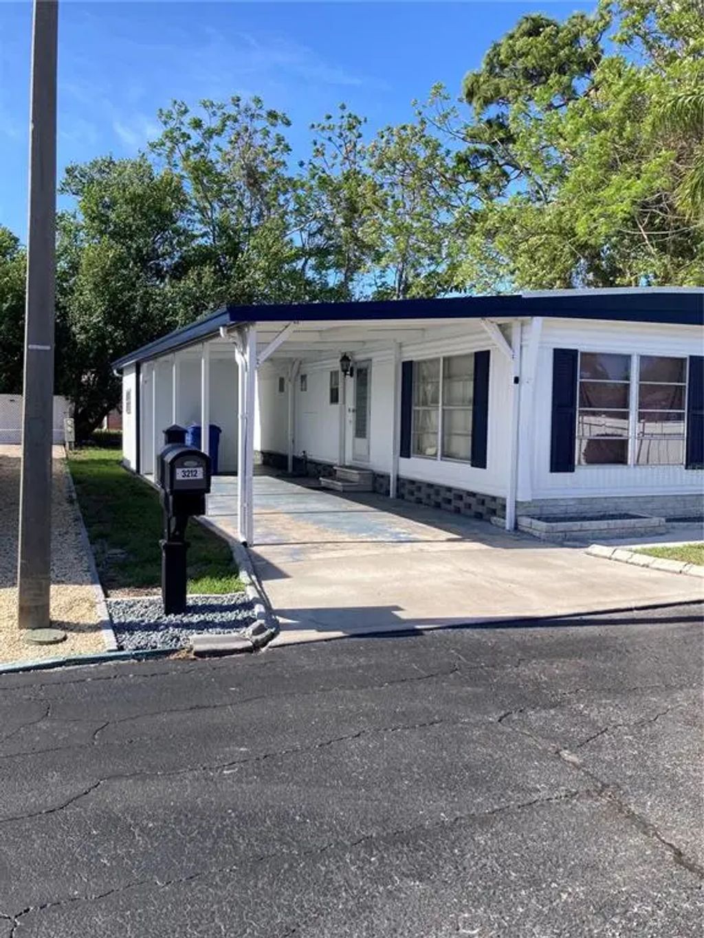 3212 W Tiki Drive, HOLIDAY