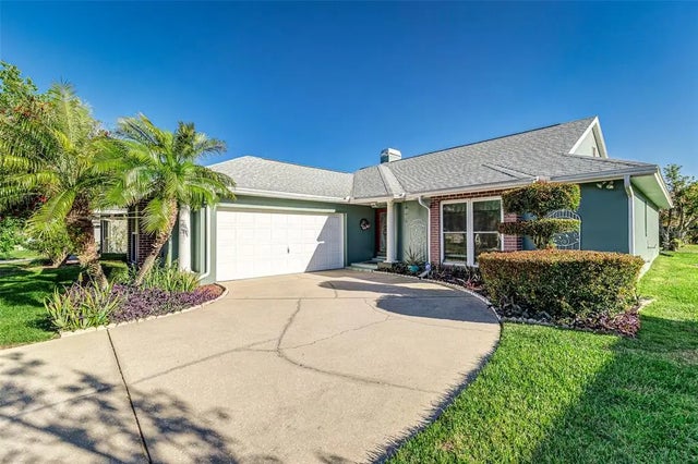 1452 Grand Cayman Circle, WINTER HAVEN