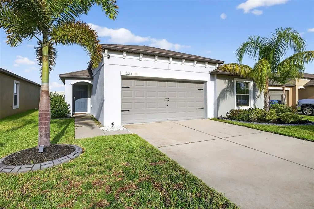 9645 Lemon Drop Loop, RUSKIN