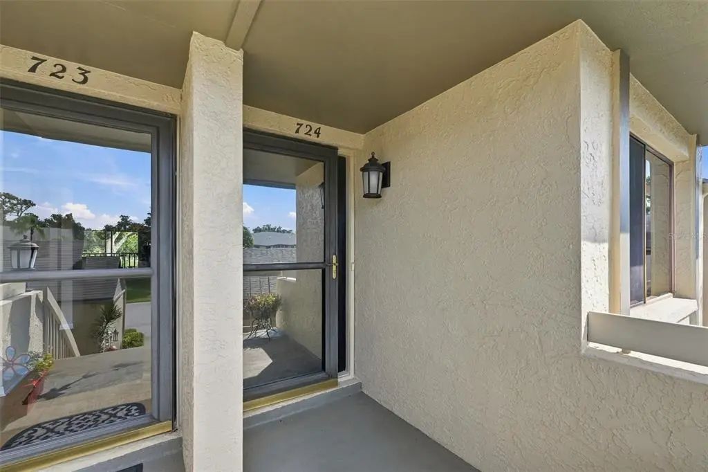 3165 Landmark Drive 724, CLEARWATER
