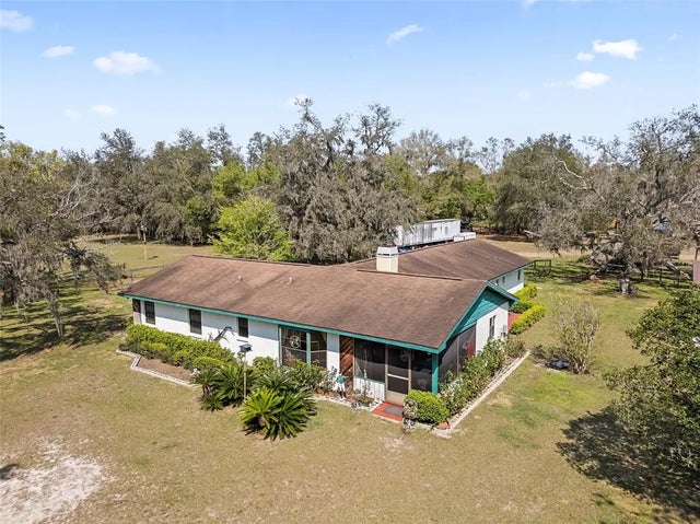 3634 Apfel Road, WESLEY CHAPEL