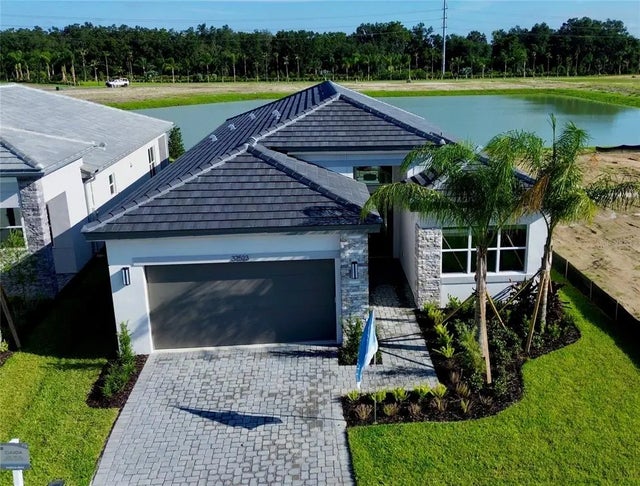 32523 Neroli Street, WESLEY CHAPEL