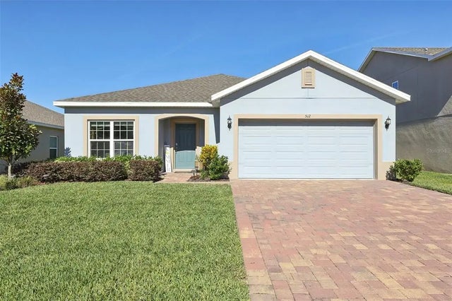 512 Darshire Avenue, EUSTIS