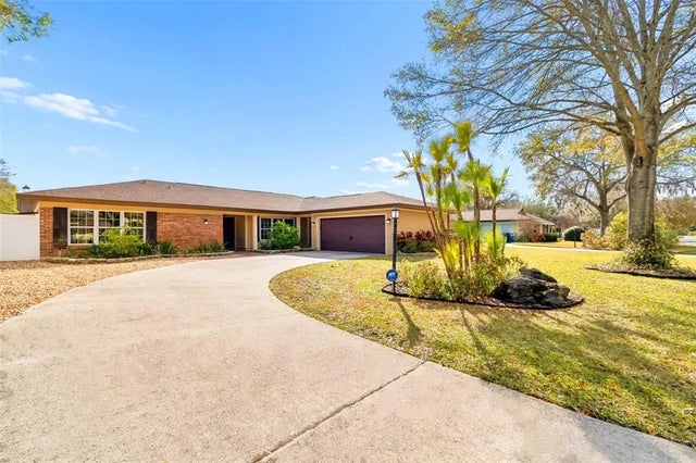 3106 Lake Ellen Drive, TAMPA