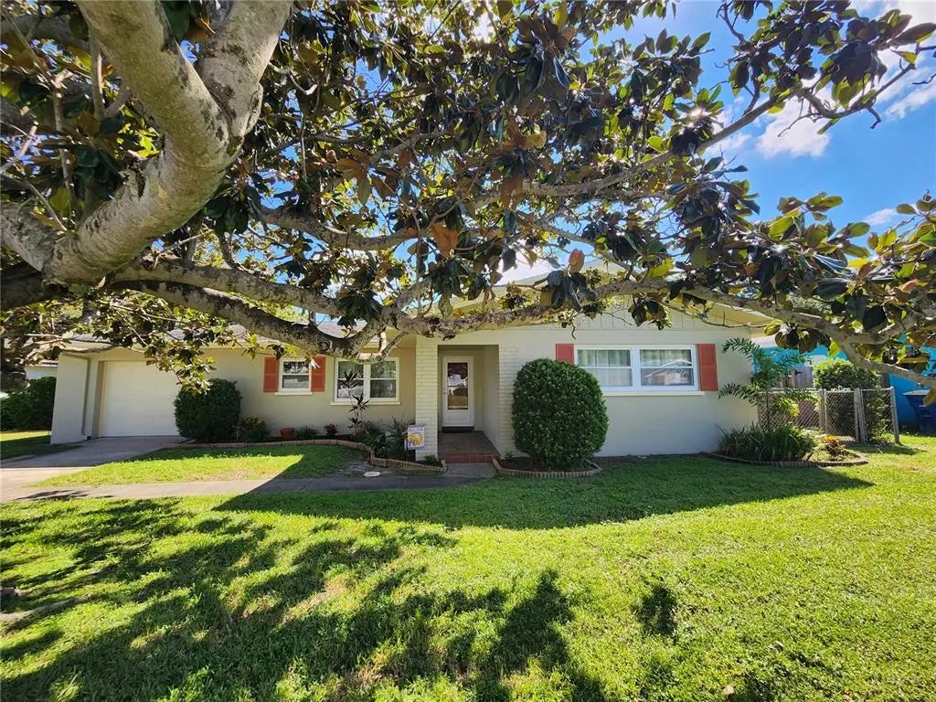 1869 Greenhill Drive, CLEARWATER