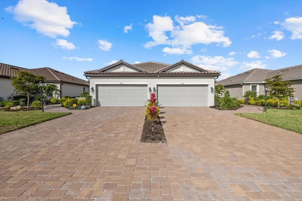 6065 Mesa Gln, BRADENTON