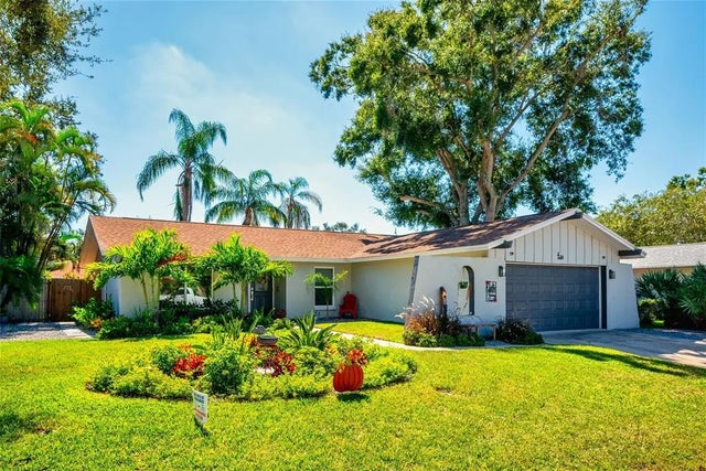 13560 Del Prado Drive S, LARGO