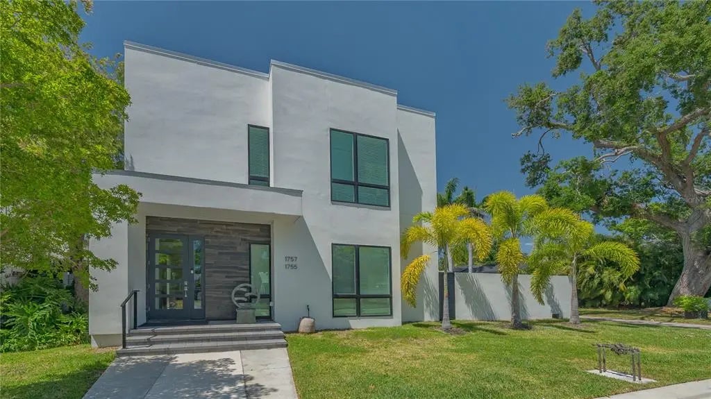 1755 7th Street, SARASOTA