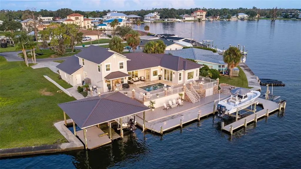 2247 N Pilot Point, CRYSTAL RIVER