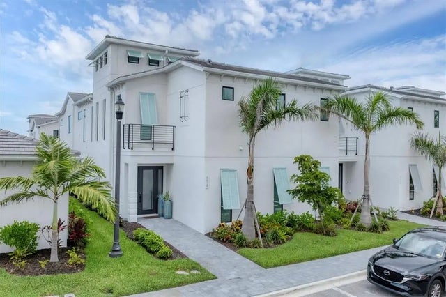 6028 Red Mangrove Lane, BRADENTON