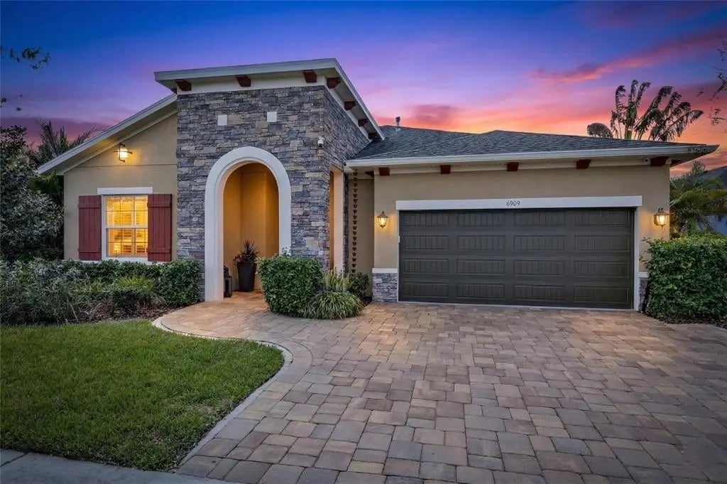 6909 Crestpoint Drive, APOLLO BEACH