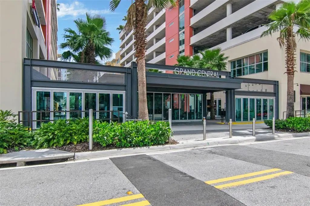1208 East Kennedy Boulevard 419, TAMPA