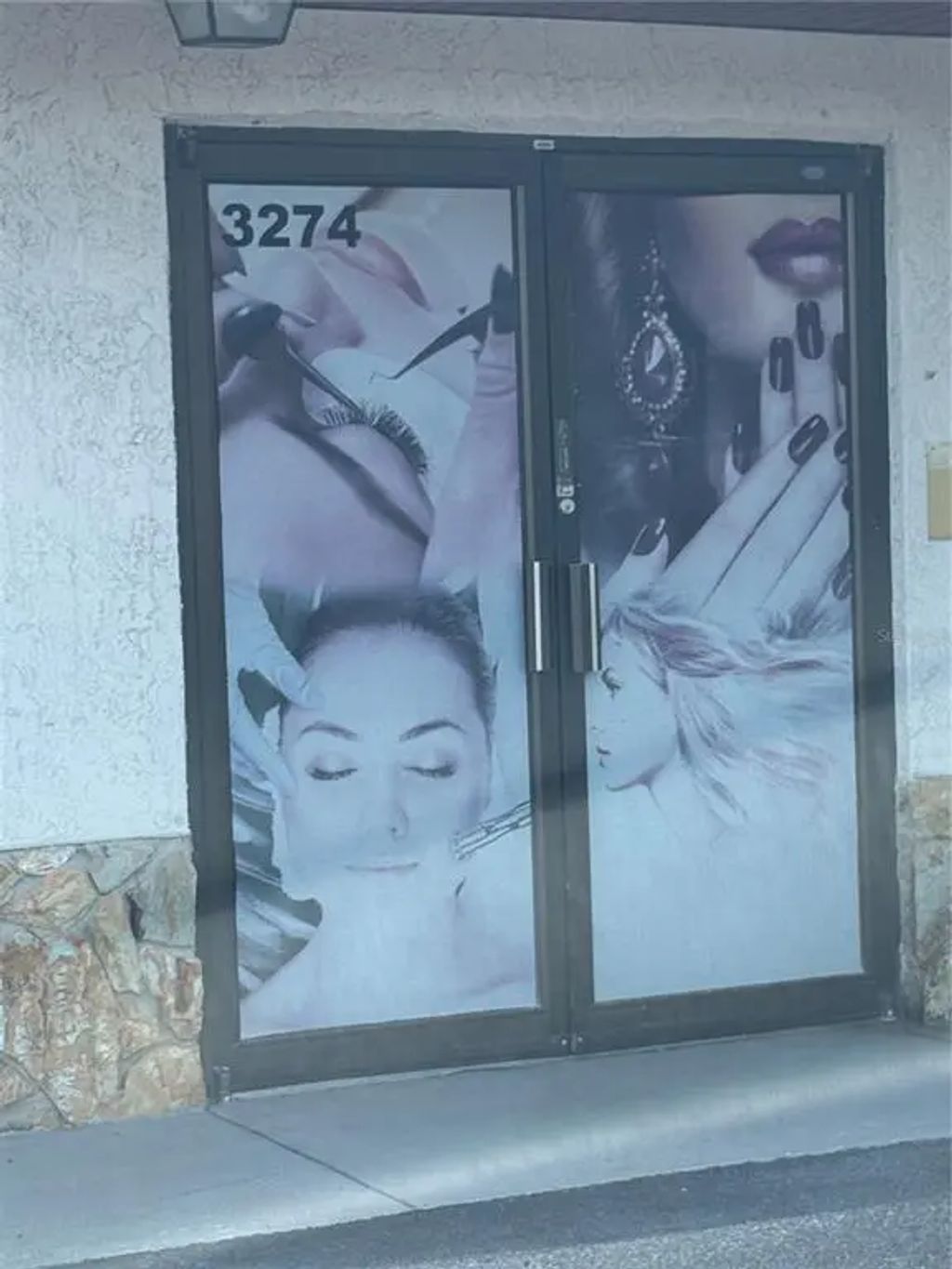 3274 Commercial Way, SPRING HILL