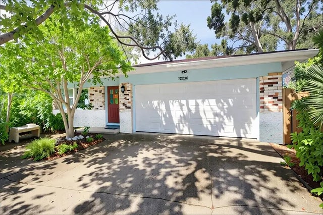 12230 137th Street N, LARGO