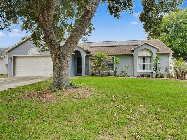 147 Timberpark Drive, DAVENPORT