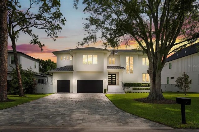 5007 W Leona Street, TAMPA