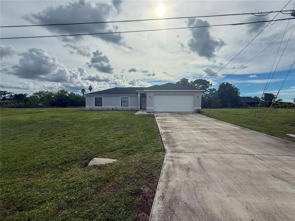 514 Ne 5th Place, CAPE CORAL