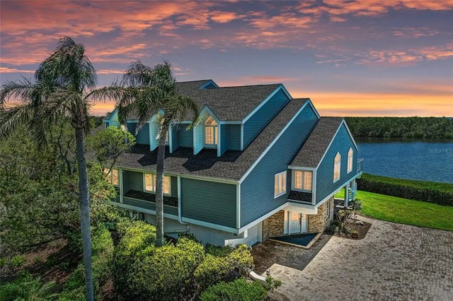 12 Tidy Island Boulevard, BRADENTON