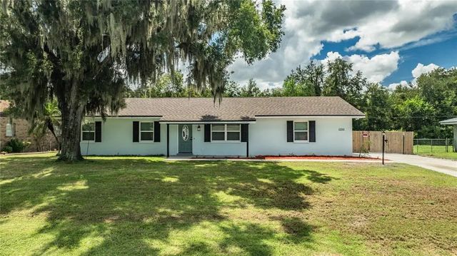 2250 Maple Hill Drive, LAKELAND