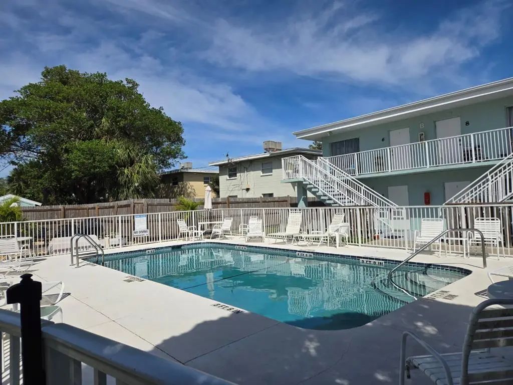 7605 Ridgewood Avenue 11-1, CAPE CANAVERAL
