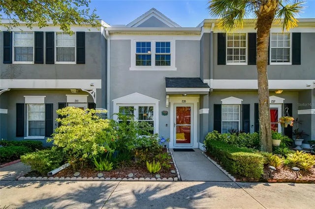 239 Countryside Key Boulevard, OLDSMAR
