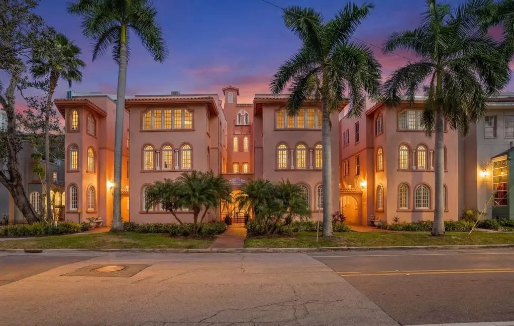 1221 N Palm Avenue 303, SARASOTA
