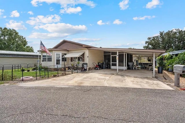 6 Woodland Circle, HAINES CITY