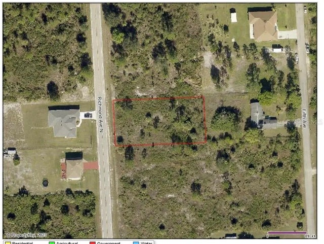 914 Richmond Avenue N, LEHIGH ACRES