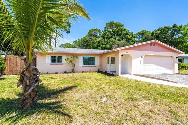 3953 Linwood Street, SARASOTA