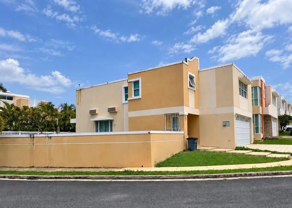 D70 Opalo St, Mirabella Village And Club, BAYAMON