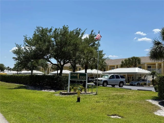 1295 Saxony Circle 2101, PUNTA GORDA