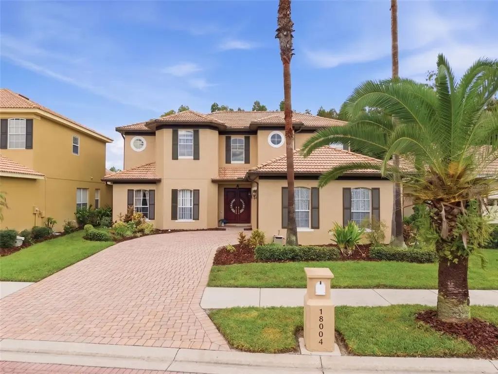 18004 Lanai Isle Drive, TAMPA