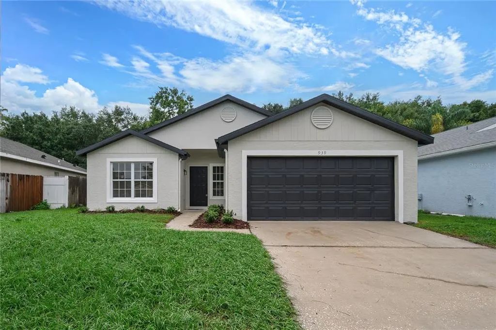 939 Ponderosa Pine Court, ORLANDO