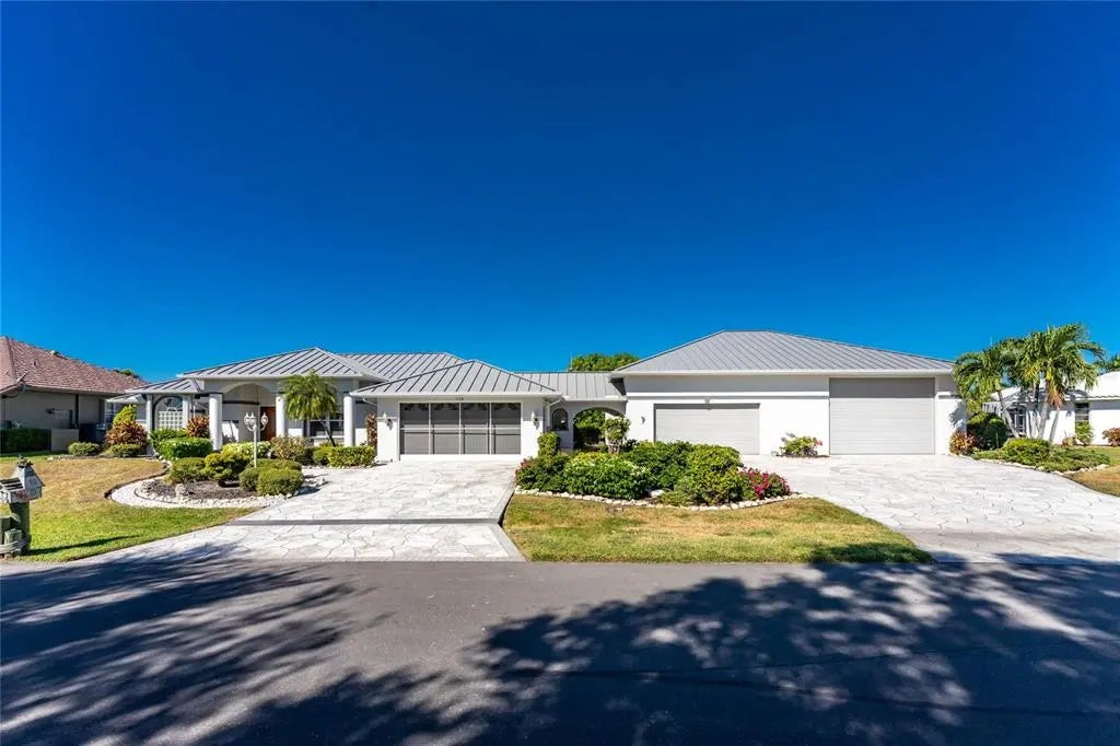 112 Great Isaac Court, PUNTA GORDA