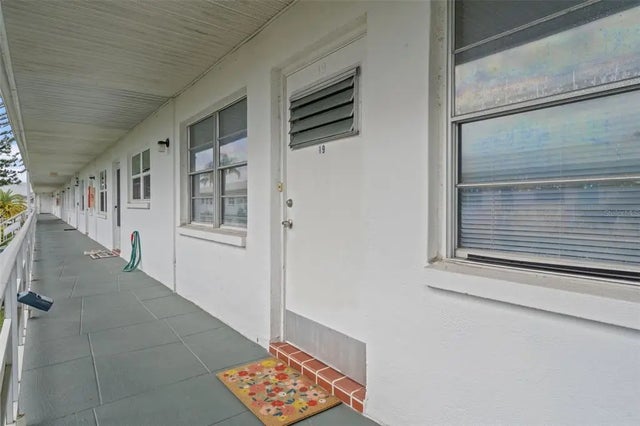 5875 18th Street N 19, ST PETERSBURG