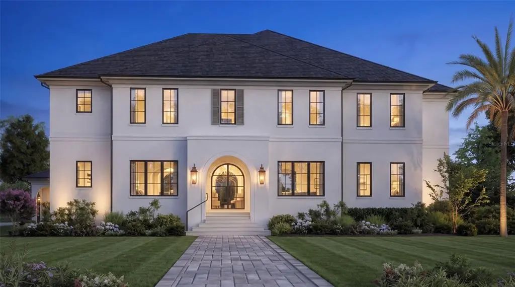 4302 W Woodmere Road, TAMPA