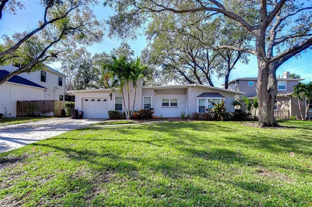 3621 S Belcher Drive, TAMPA
