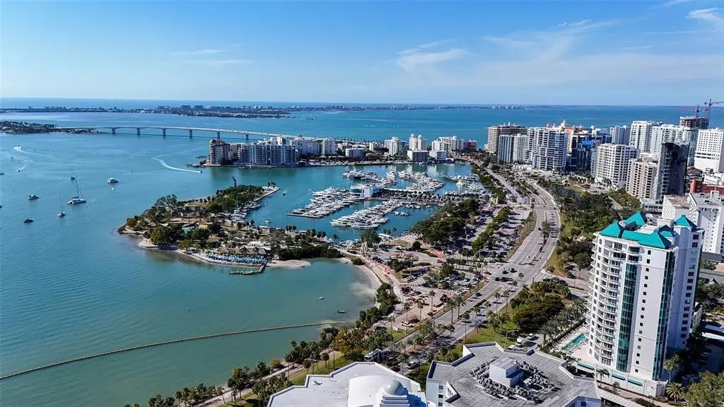 340 S Palm Avenue 44